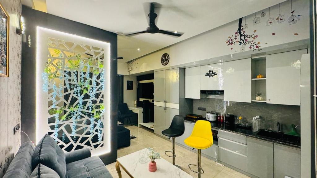 Kuchyň nebo kuchyňský kout v ubytování Leos's Den 09