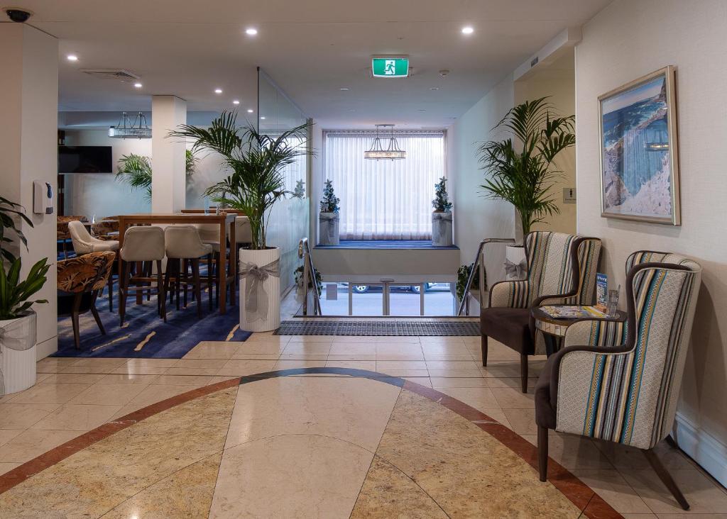 Noah's On the Beach - Resim 33