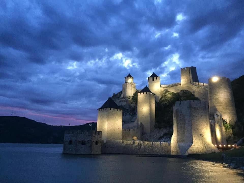 Příroda nedaleko apartmánu