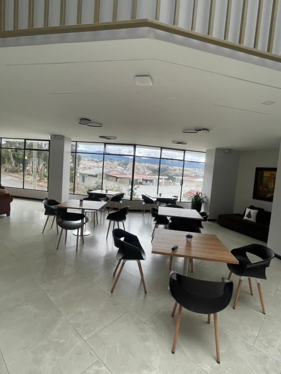 Posezení v ubytování Universitario Hotel