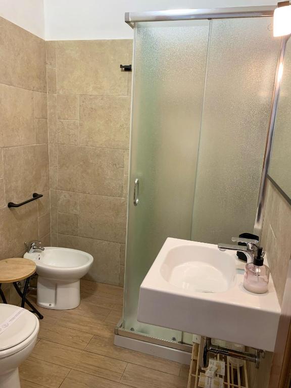 Koupelna v ubytování B&B Vinci
