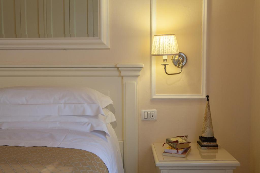 Granduomo Charming Accomodation - 16