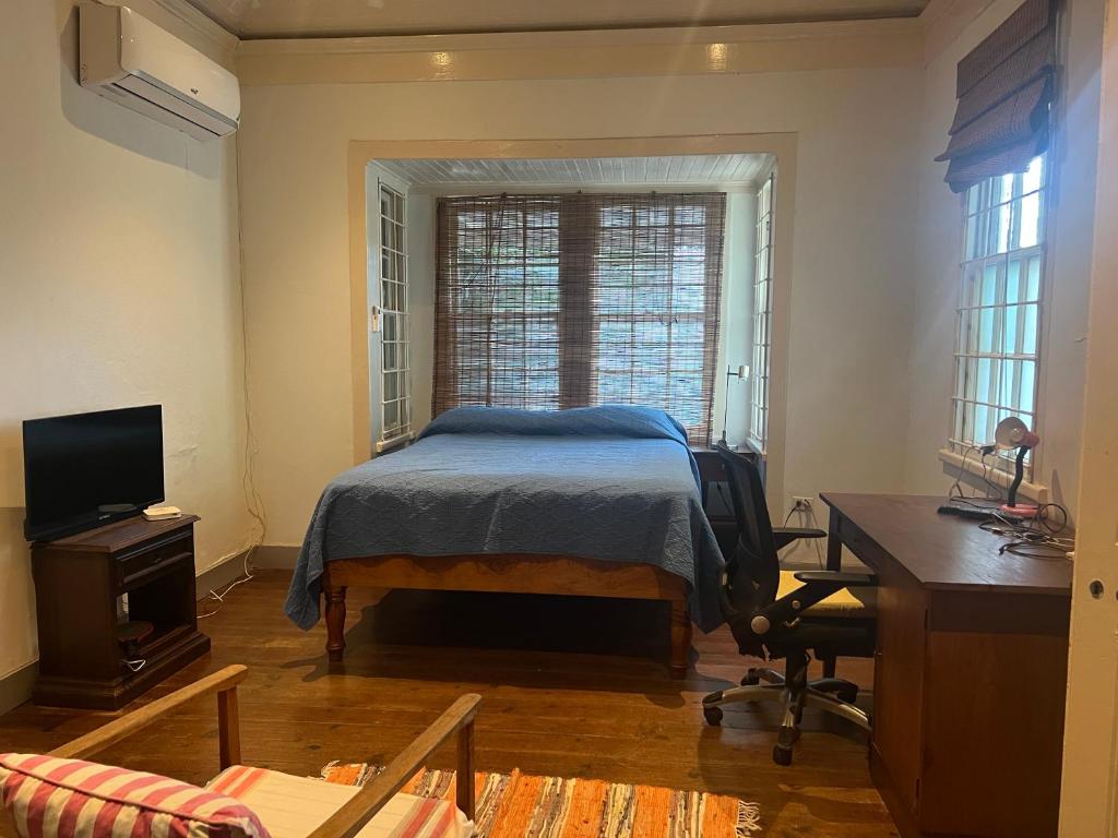 En eller flere senge i et værelse på garden studio