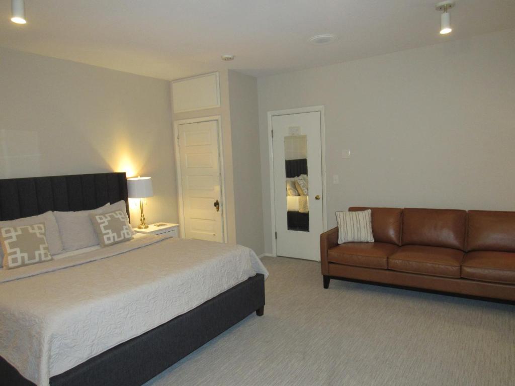 The Riter Mansion - King Room