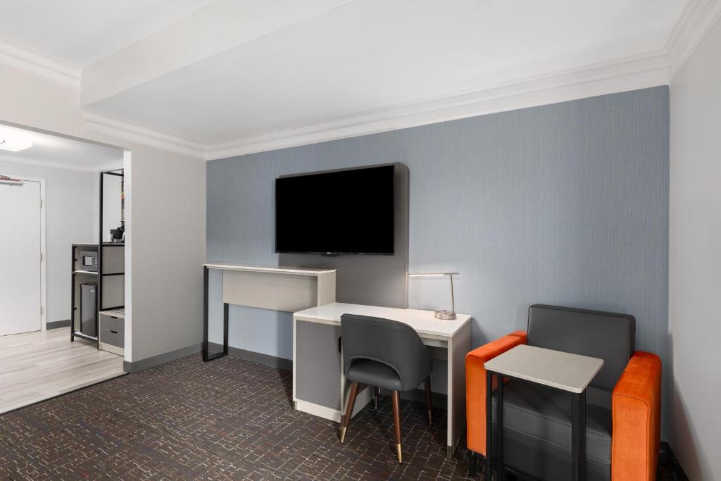 TV o dispositivi per l'intrattenimento presso The Walden, Trademark Collection By Wyndham