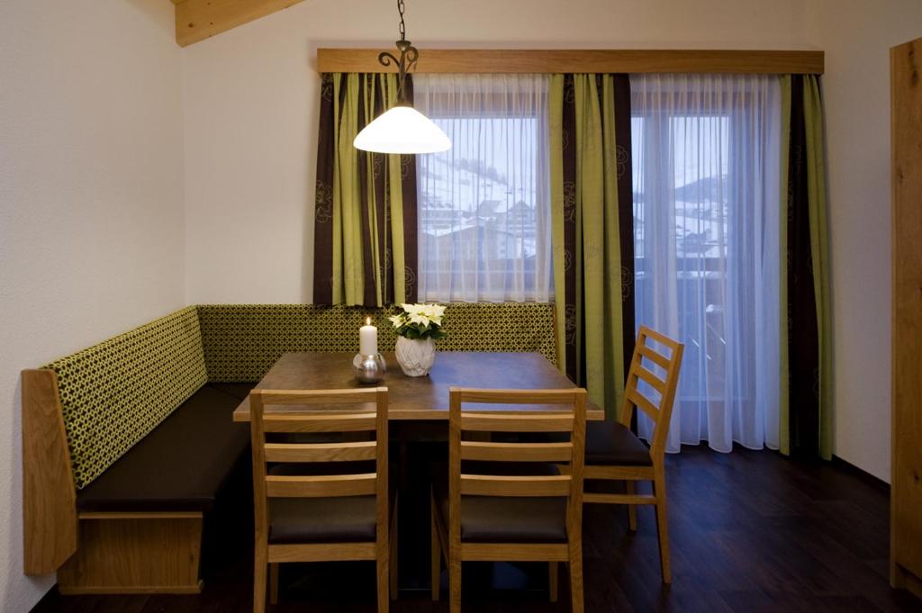 Posedenie v ubytovaní Apart Sonnenplateau