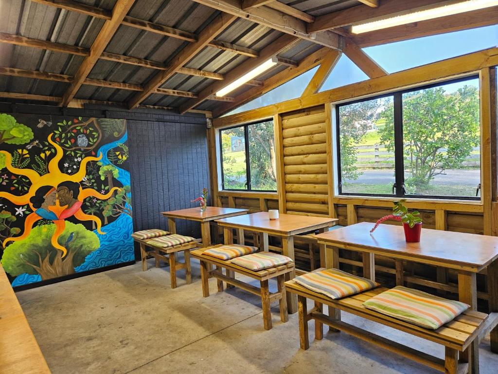 Fotografie z fotogalerie ubytování Forest Waters Raspberry Dream Cabin v destinaci Haruru
