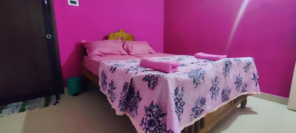 Postel nebo postele na pokoji v ubytování Elegance home