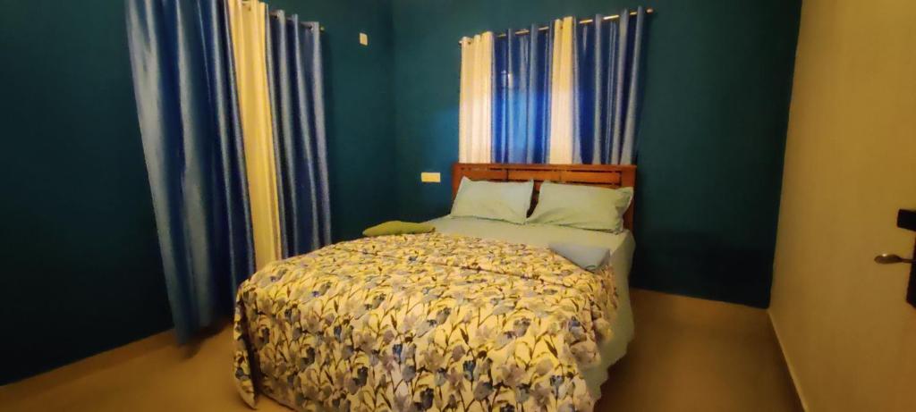 Postel nebo postele na pokoji v ubytování Elegance home
