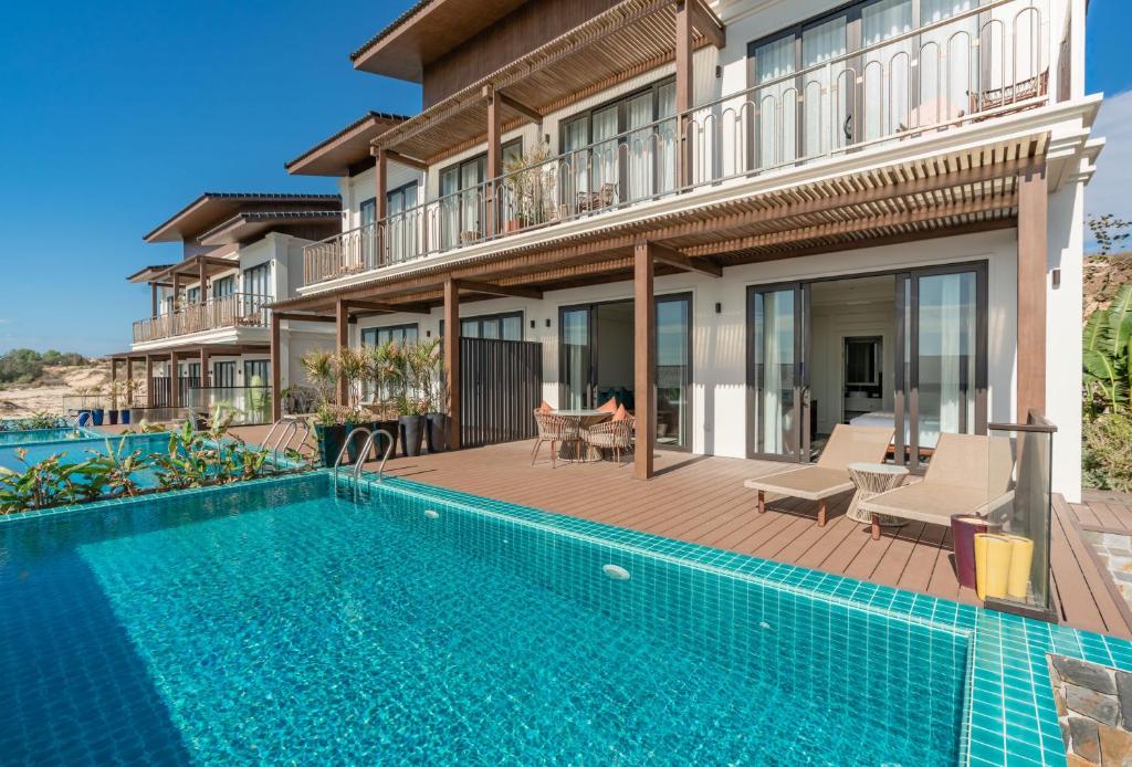 Swimmingpoolen hos eller tæt på Edensee Kega Beach Resort