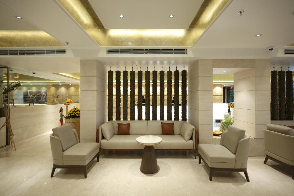 Posezení v ubytování MARIGOLD-Newly Renovated Hotel