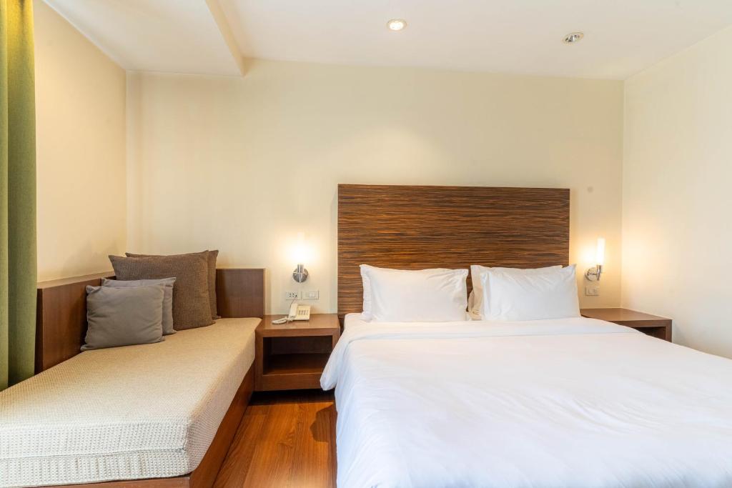 Journeyhub Sukhumvit 26, Bangkok - Formerly St James Hotel - Resim 42