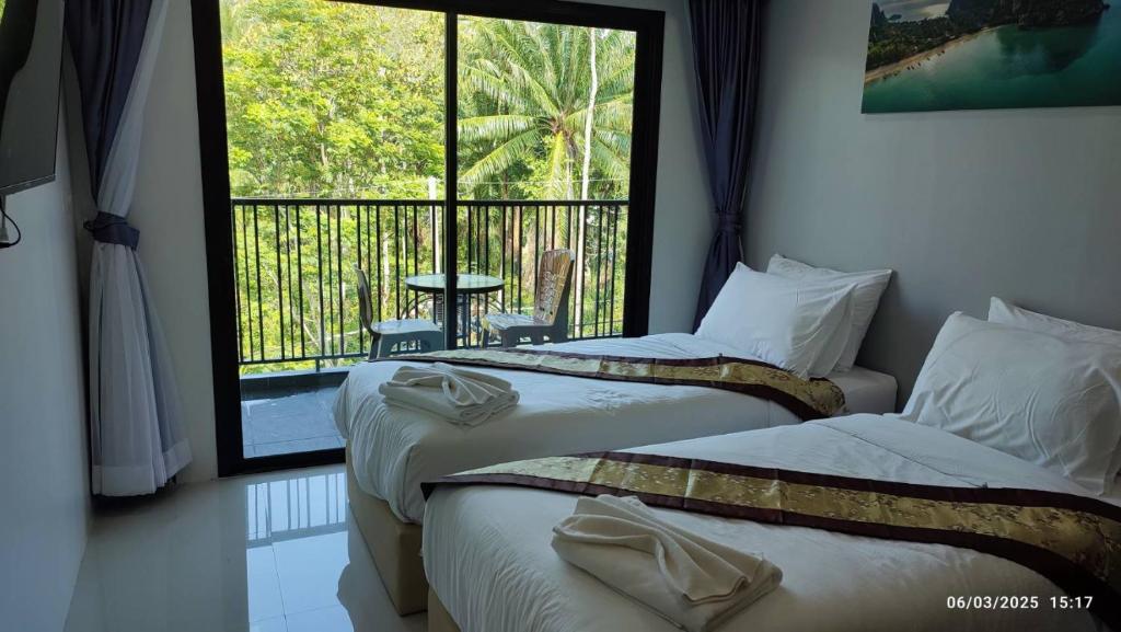 The Answer Hotel - Resim 5