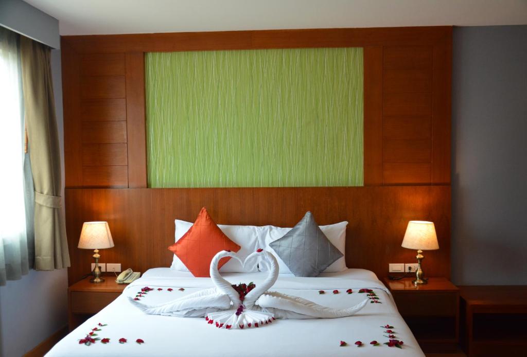 
Deluxe Suite King - City View
