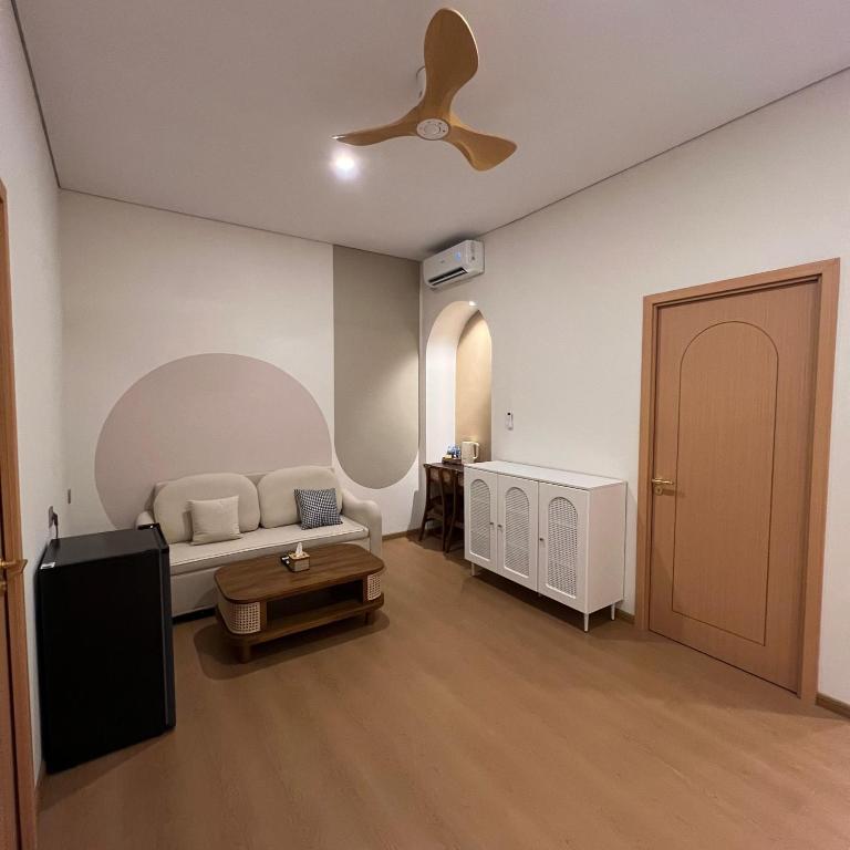 Posezení v ubytování Casabella 207 BCS A2 Grand Batam Penuin Wet Market
