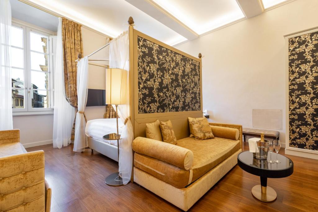 Posedenie v ubytovaní San Firenze Suites & Spa
