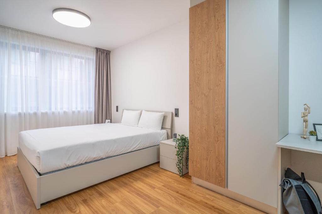 City Pop 2Night Prague - Self check-in - Resim 43