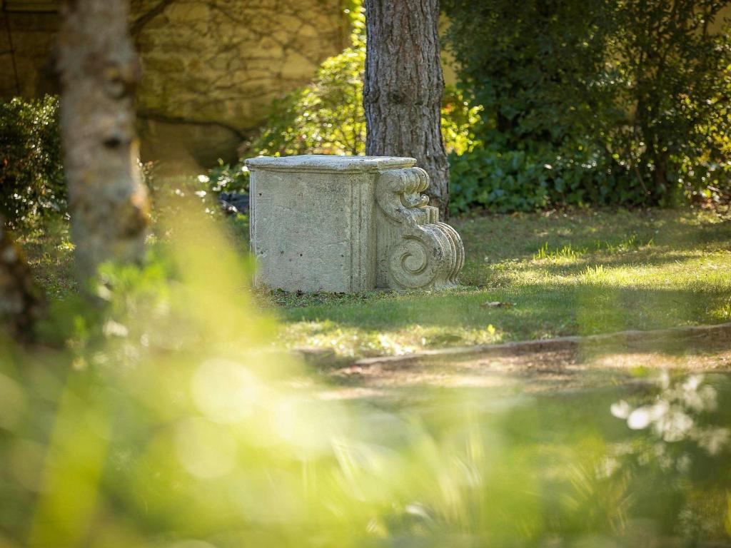Zahrada ubytování ibis Styles Dijon Sud Domaine De Beauregard 21600 Longvic