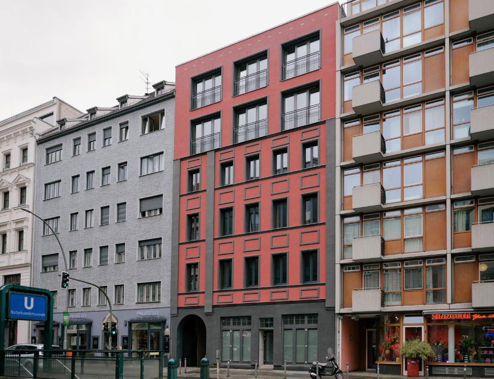 Art Apartments - Resim 8