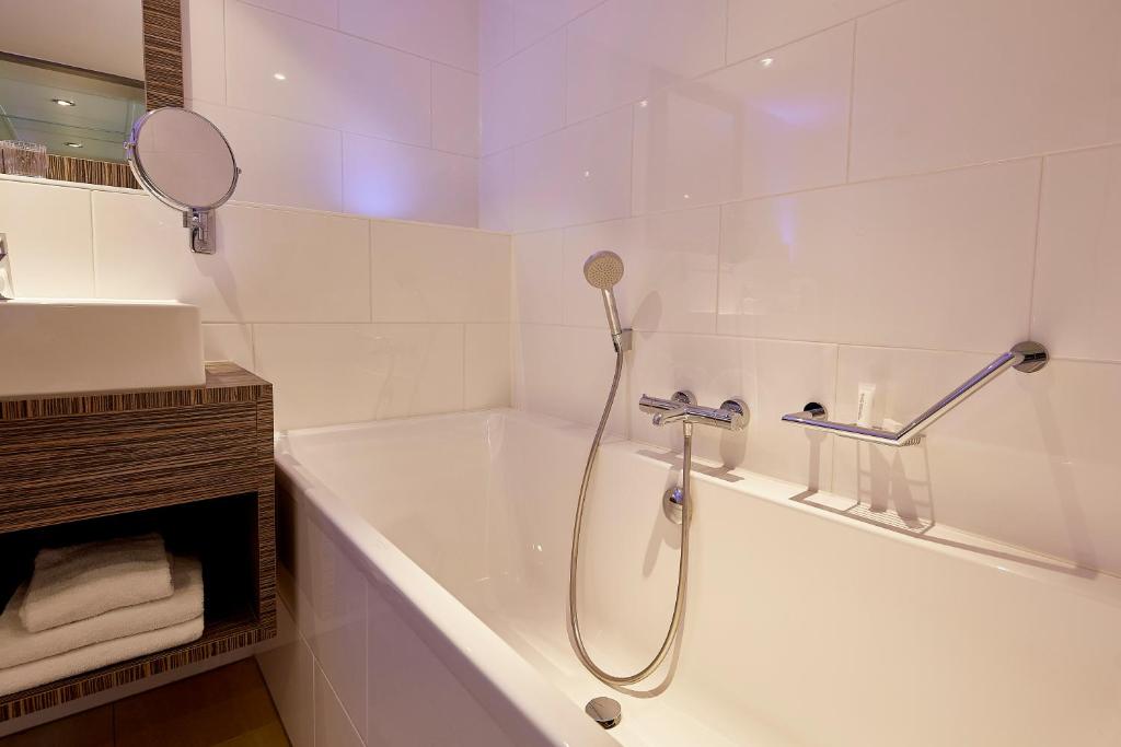 Carlton Beach - Resim 37