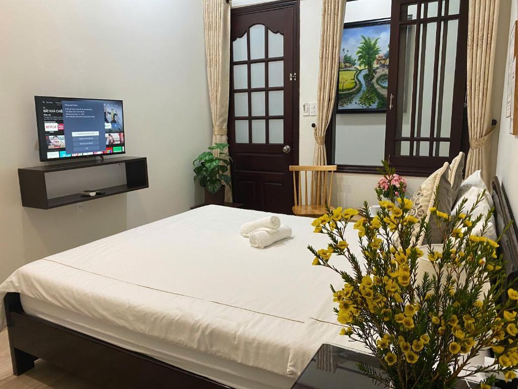 TV/trung tâm giải trí tại Lavande Hue Homestay
