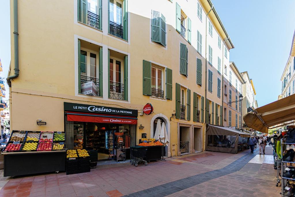 Okolí apartmánu