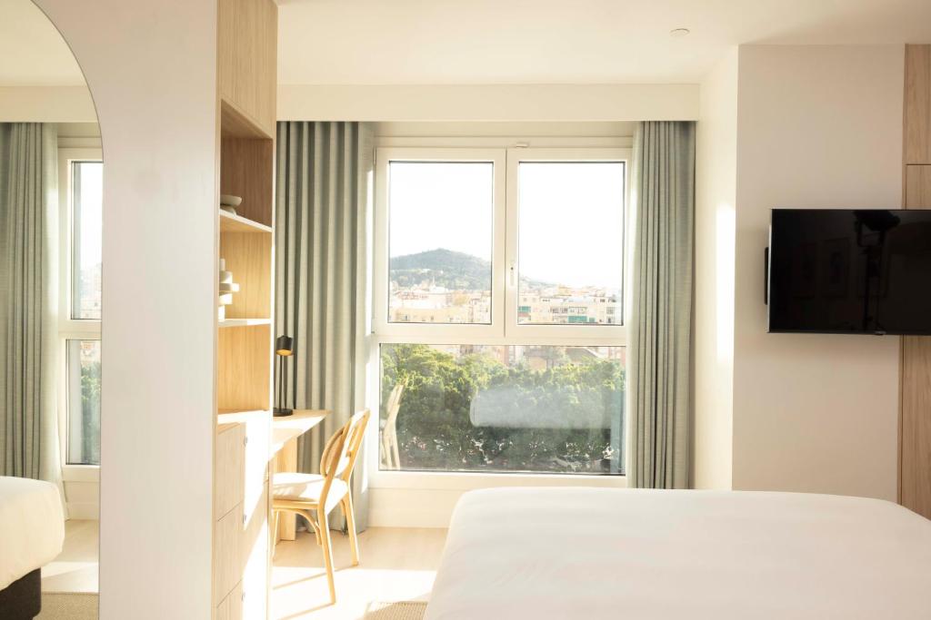 Staybridge Suites & Apartments Malaga by IHG - Resim 14