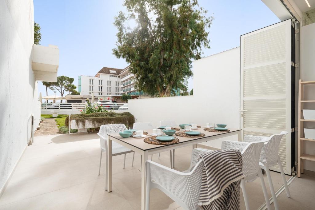 NEW Oiza Garden in Bahia Blanca with Garden and Ocean Views