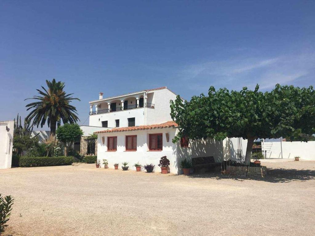The building in which the holiday home is located