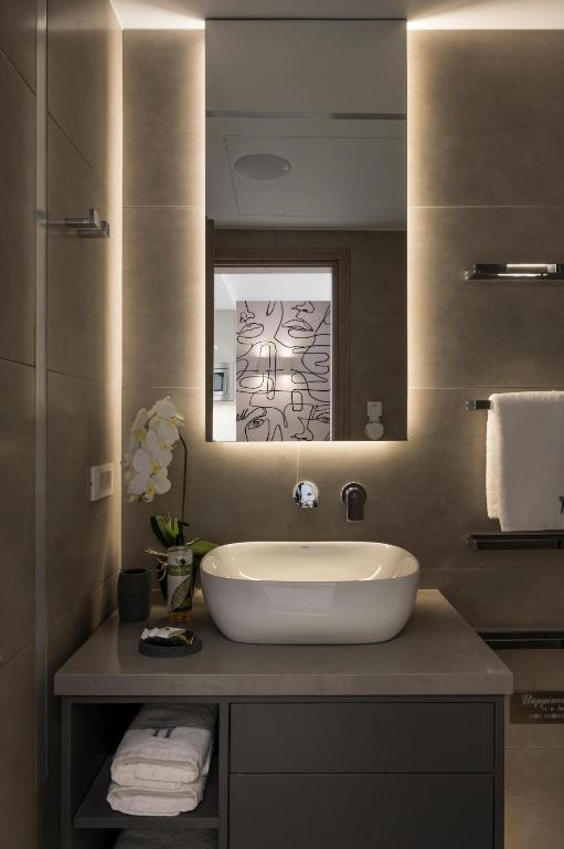 Koupelna v ubytování Pi Suite Project Smart Living