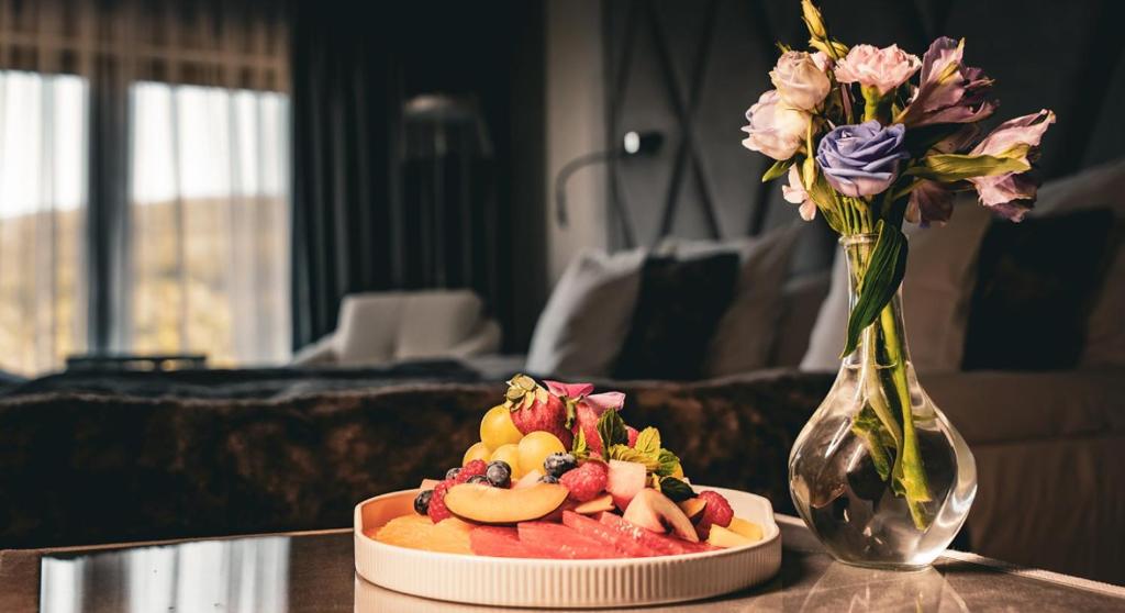 Hotel & Medi-Spa Biały Kamień - Suite With Spa Bath