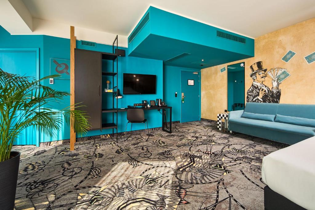 TV a/nebo společenská místnost v ubytování ibis Styles Szczecin Stare Miasto