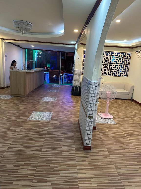 MAGNIFICo INN PATTAYA - Resim 8