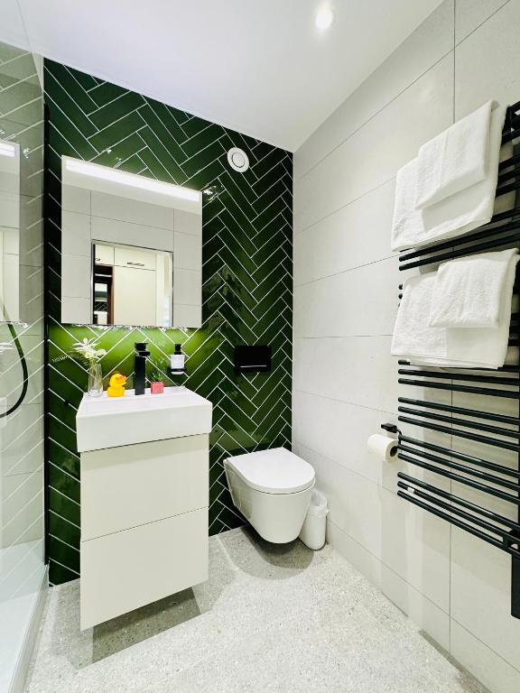 New Studio with Sunny Terrace & Air Condition - Resim 22