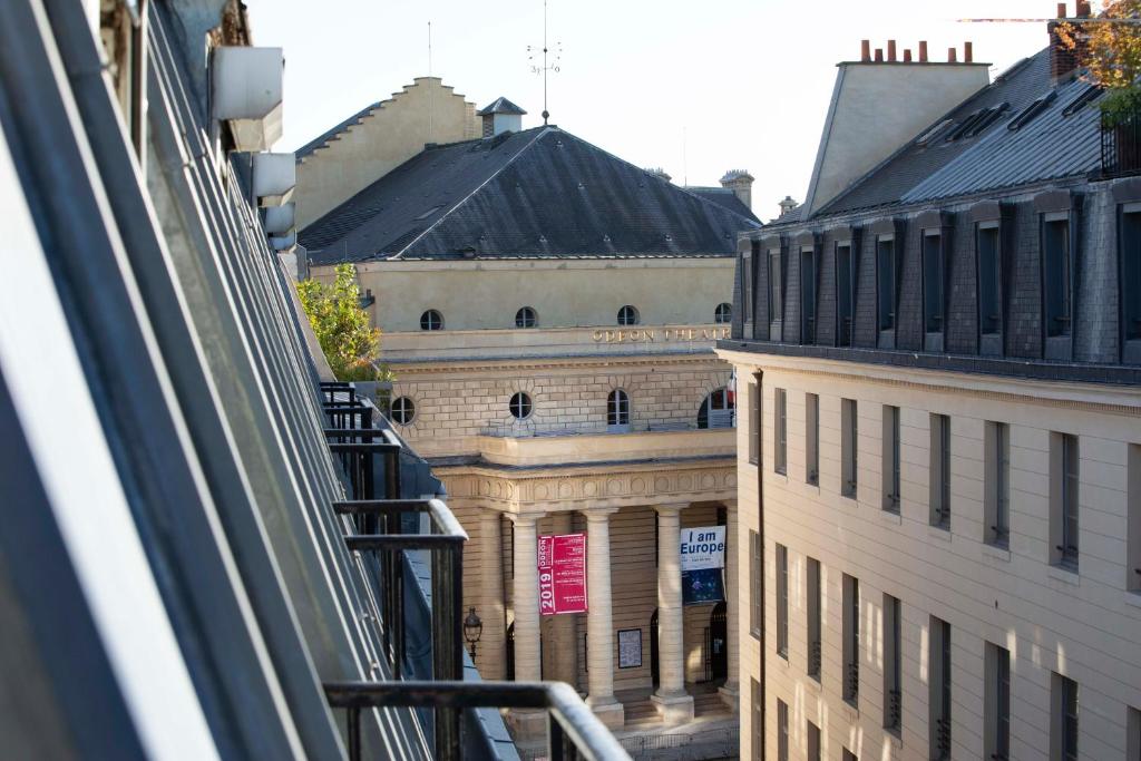 Grand Hotel des Balcons - Resim 33