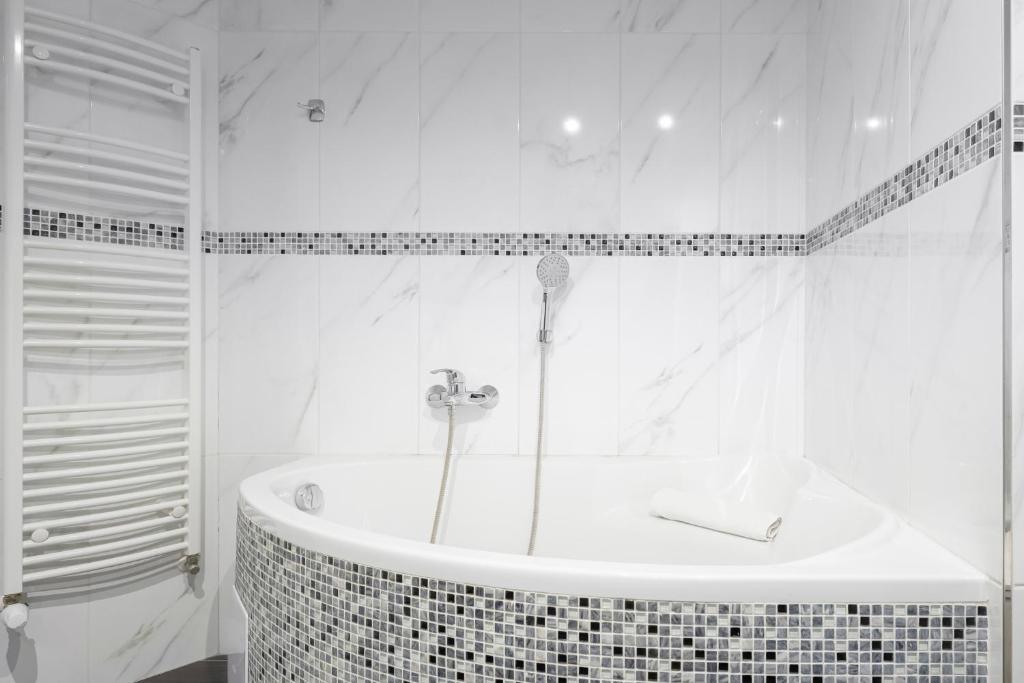 Koruna Hotel - Resim 33