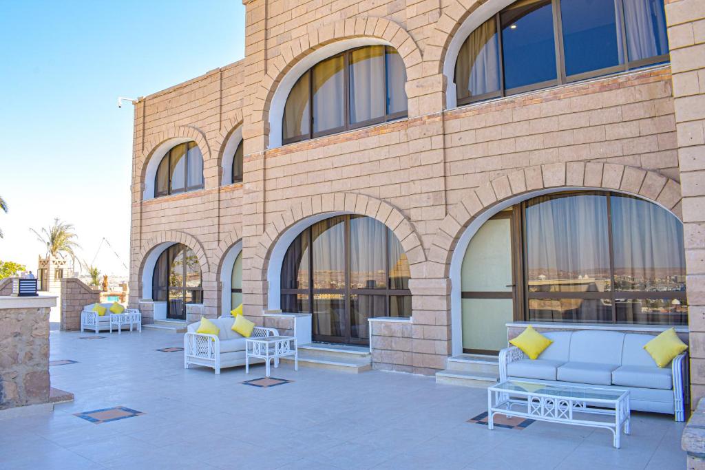 Balkón nebo terasa v ubytování Basma Executive Club