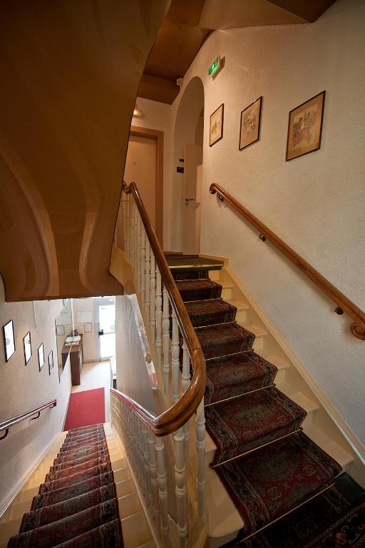 Fotografie z fotogalerie ubytování Hôtel De Bale v destinaci Mulhouse