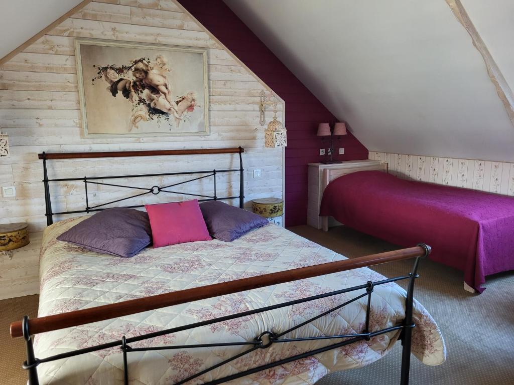 Clos St Ange (Dinan-St Malo) - Habitación Triple Con Vistas Al Jardín