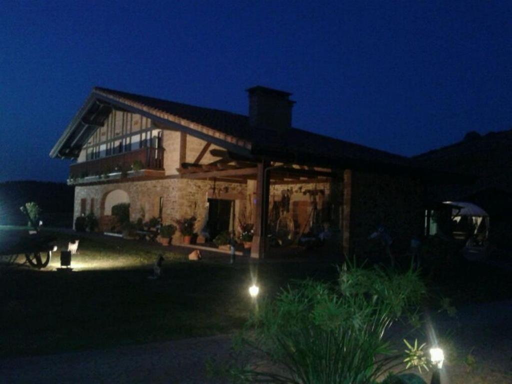 Budova, kde se the country house nachází