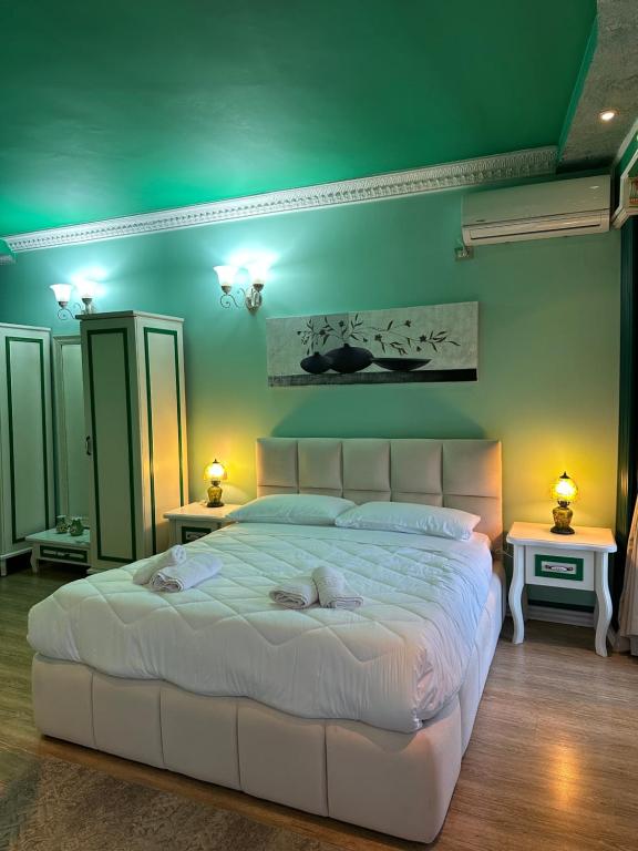 Hotel Boutique Vila Fernando Tirana - Suite De Lujo