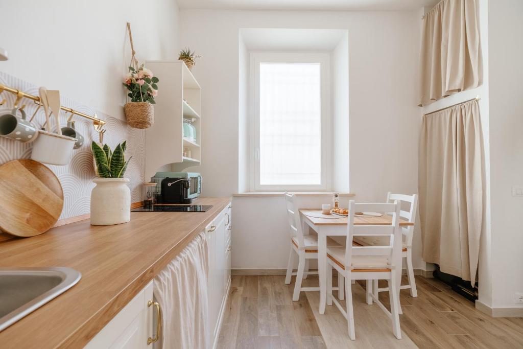 Zdjęcie z galerii obiektu Home Alba Rooms w mieście Porto Recanati