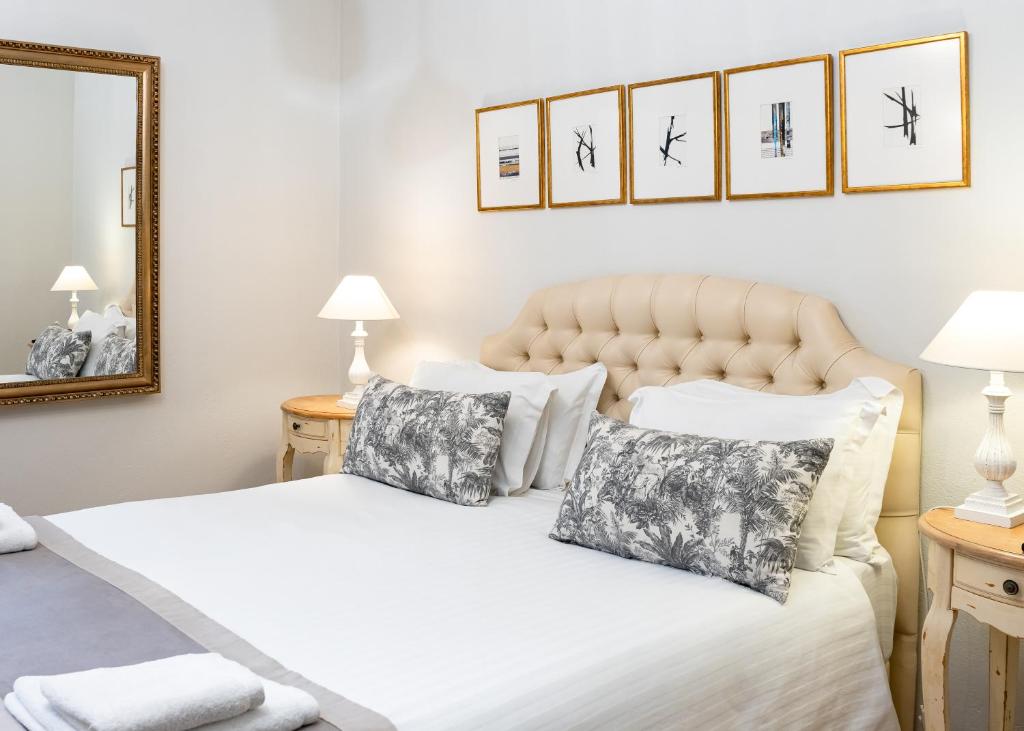 Letto o letti in una camera di Hotel Kastro