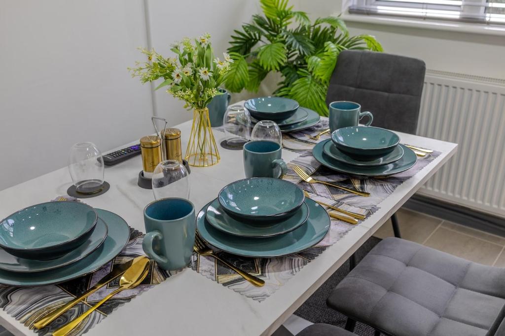 Foto sihtkohas Nottingham asuva majutusasutuse Premium Serviced Accommodation Nottingham, 4 Bedrooms, 5 Beds, 4 Bathrooms, Sleeps 7 galeriist