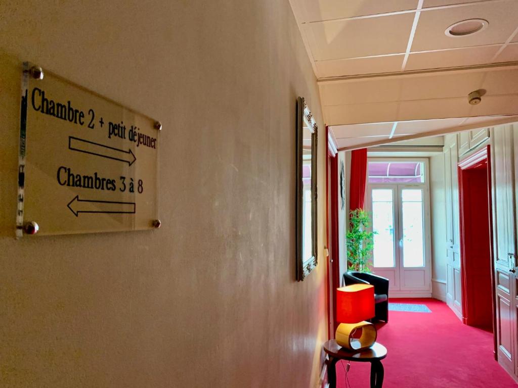 Fotografie z fotogalerie ubytování Hôtel du Midi v destinaci Annonay