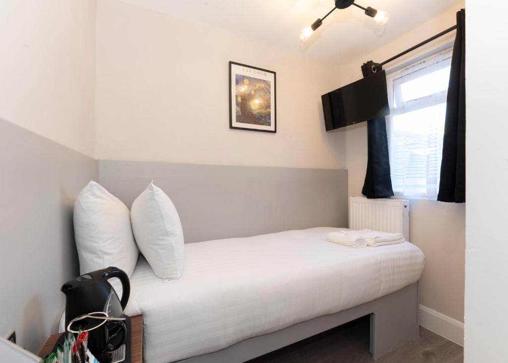 MARINA HOTEL London - Resim 13