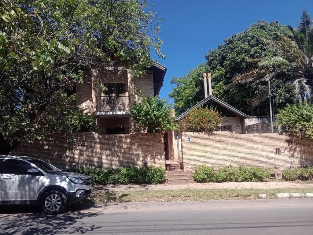 Fotografie z fotogalerie ubytování Casa con chimenea en Lambaré v destinaci Asunción