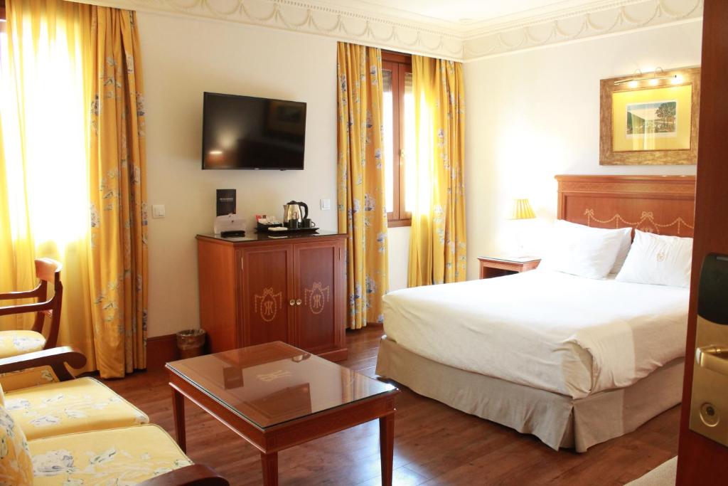 Hotel Inglaterra - 4