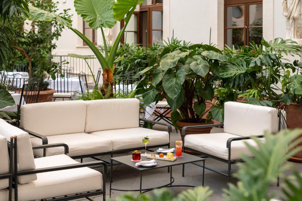 Posezení v ubytování Palazzo Talìa - Small Luxury Hotels of the World