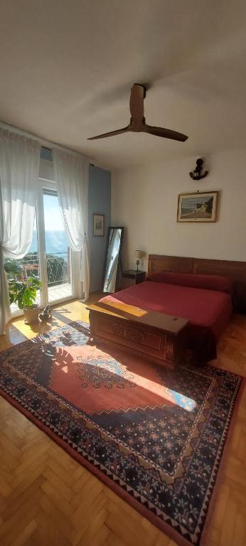 Posezení v ubytování Villa Mira Bed and Breakfast